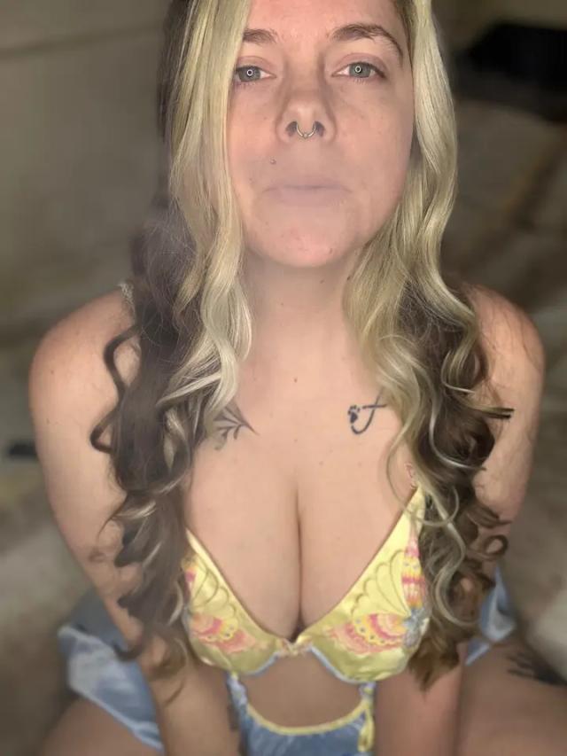 Laina Haze