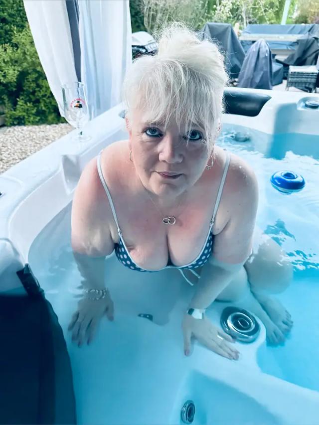 SexySue 2000
