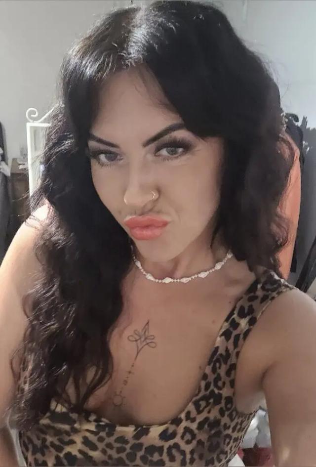 Miss Sarah Tilly