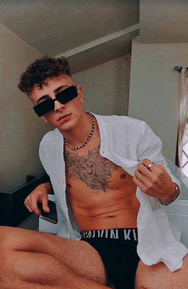 Davidebubi