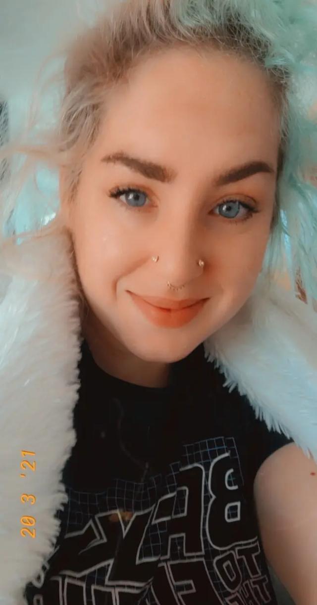 ᥴꫀꪶꫀᦓꪻꫀ