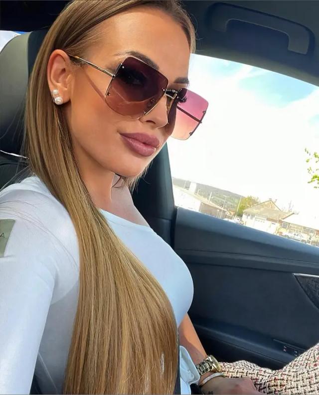 AmyFartGirl 🍑💨FREE