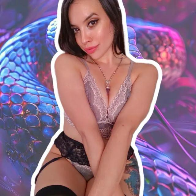 𝕊𝕋𝔼𝔽𝔸ℕ𝕀 🍑your tattooed Goddess