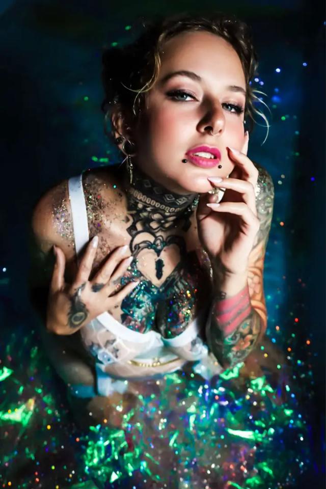 BigTittyWitchy