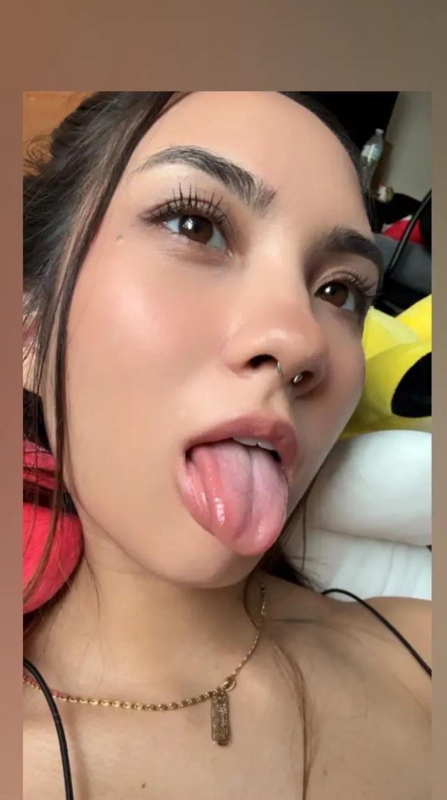 Lily Tan 🥰😉🦶🏼❤️