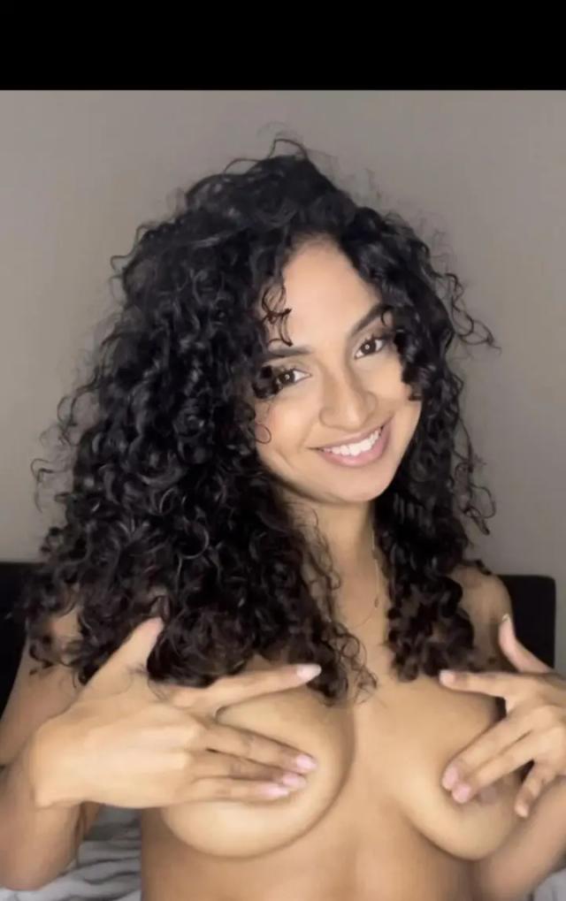 #1 PUNJABI ON ONLYFANS VIP🍊