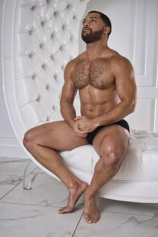 Junior