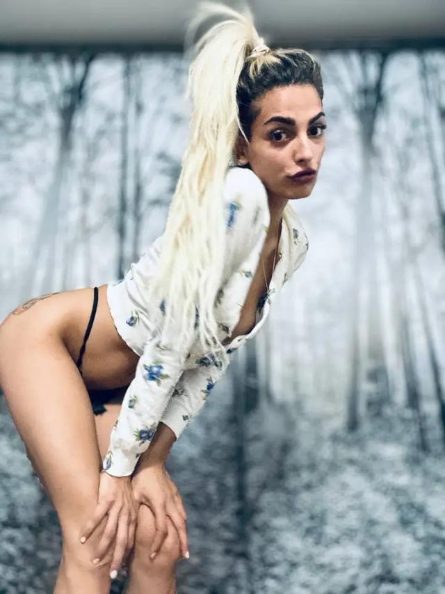 Kyra_Wild