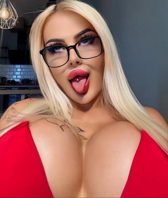 blondy🔥