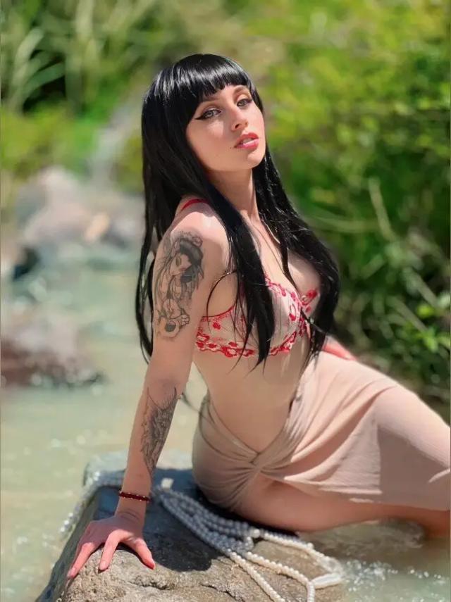 Reika SuicideDesire