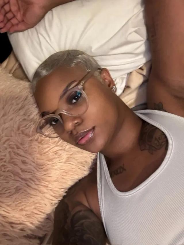 RIAH👅