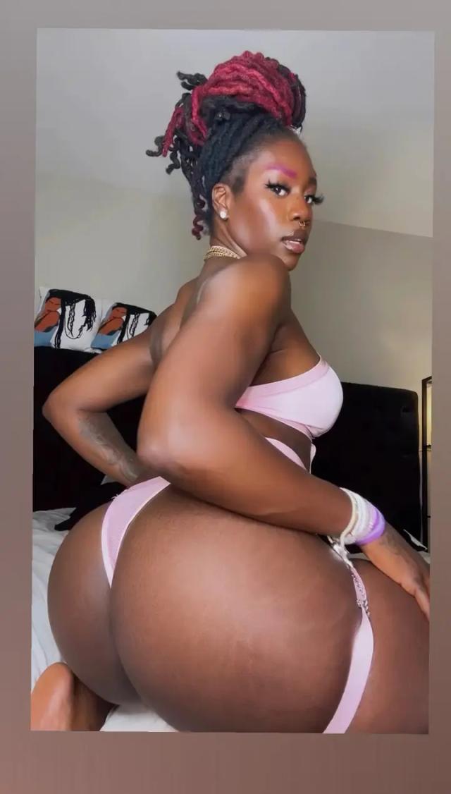 Dom Dolly🍑