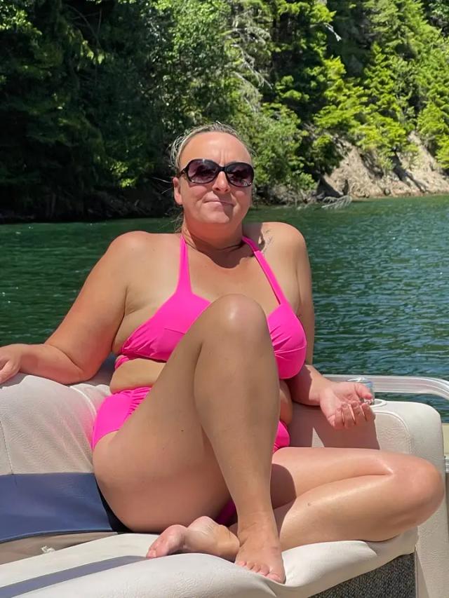 The curvy contractor