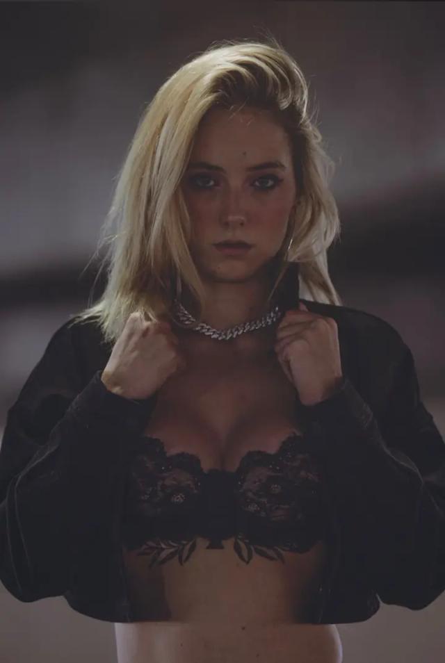 Savannah Von Wylde