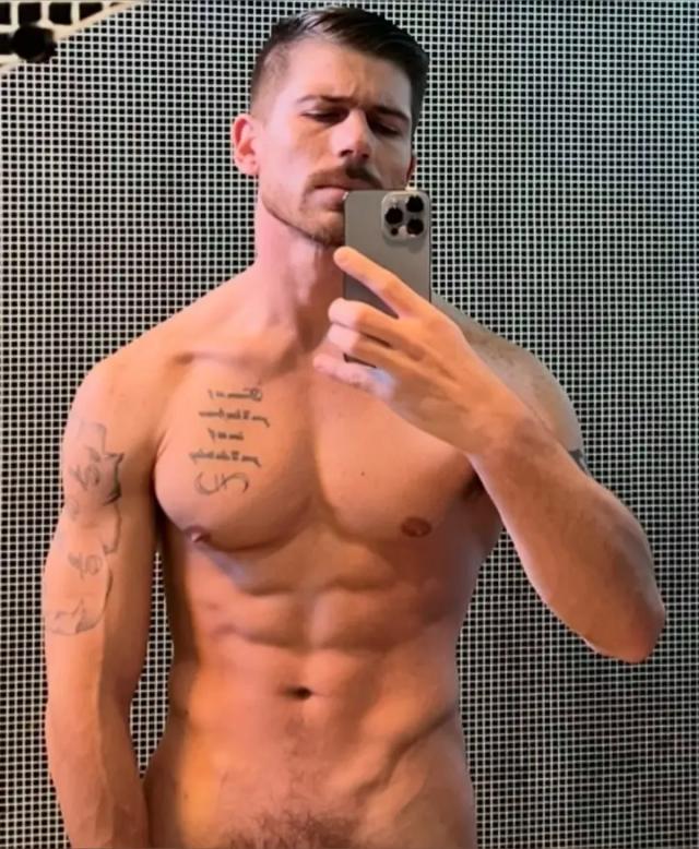Derek Spears