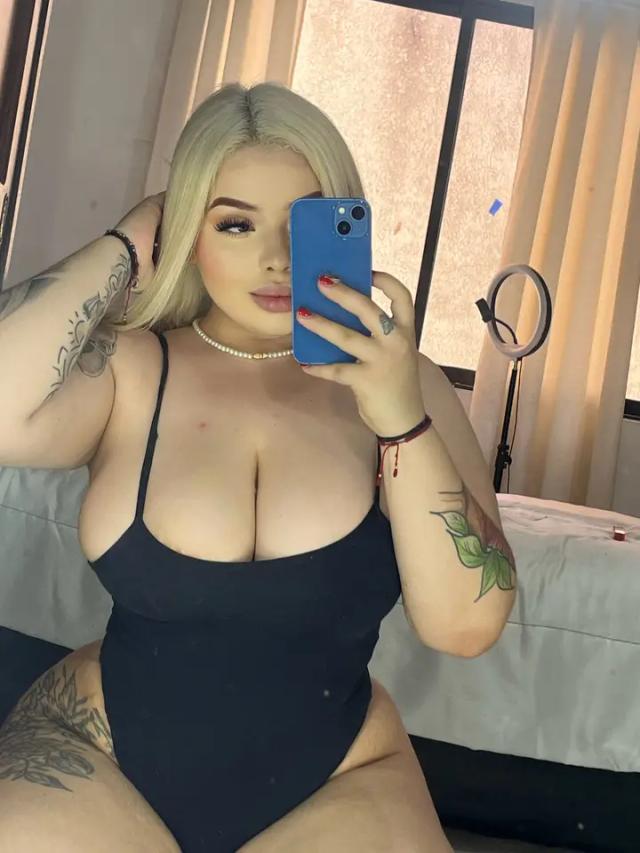 Julie <3