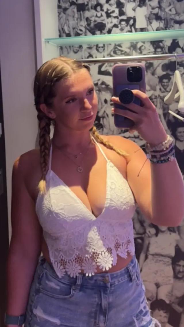 AsstroAshley
