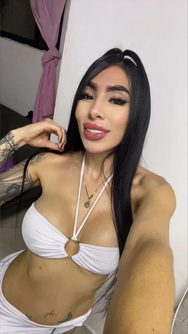 MAI 😋🎀🍑
