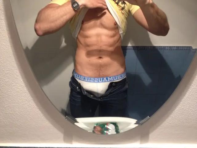 CumBoy81