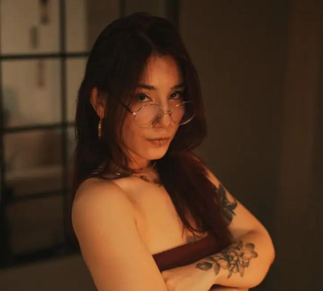 Angie Goth
