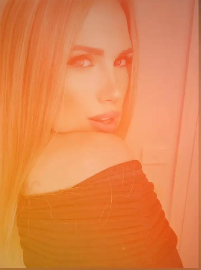 Lexxy Minx