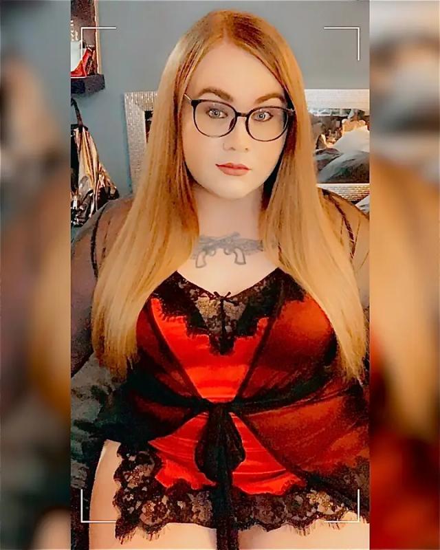 TS Freyda Coxx