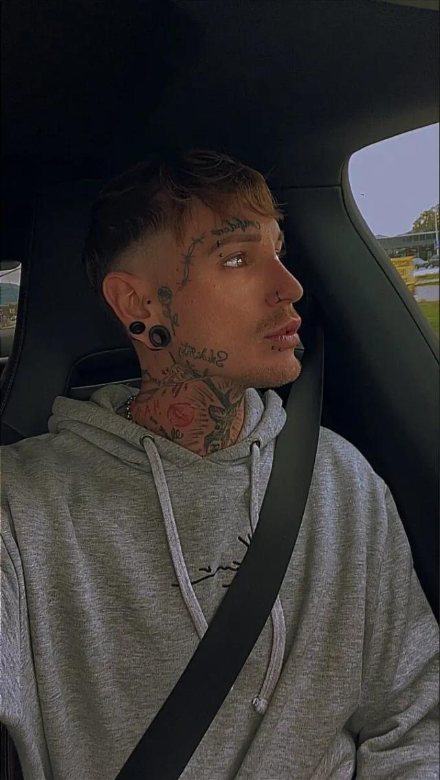 Mike  😈🔥