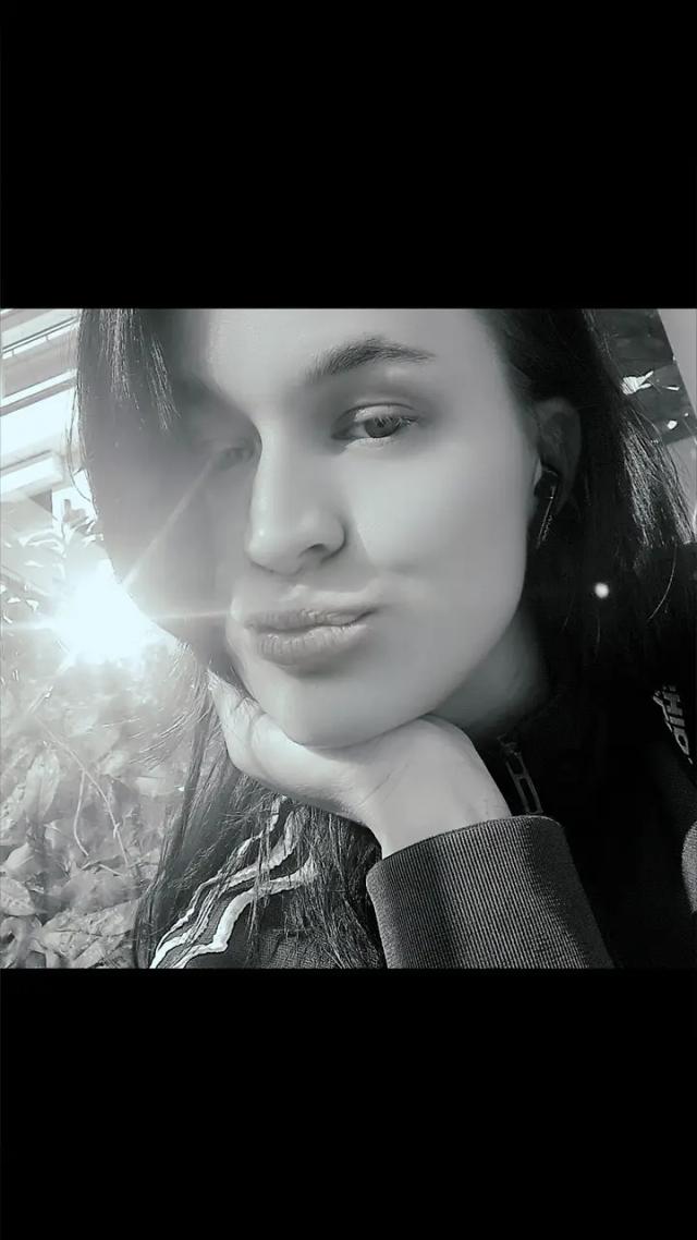Lovly