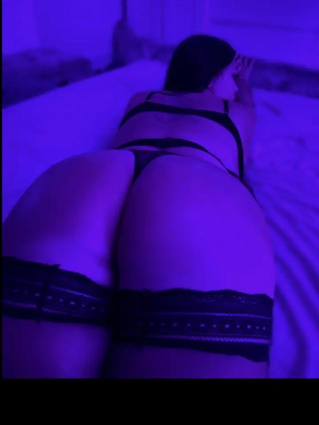 Urbaby👅