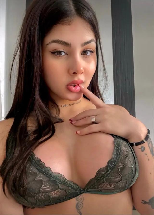 Cami Coelho