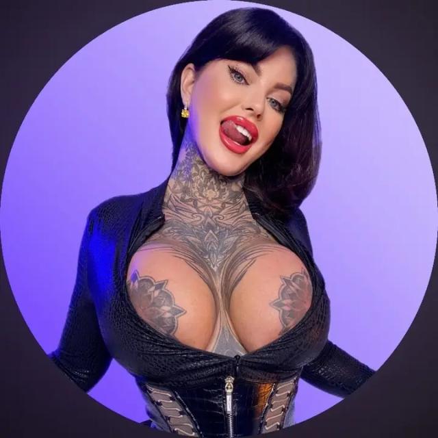 🟢SQU!RT QUEEN Donna💦