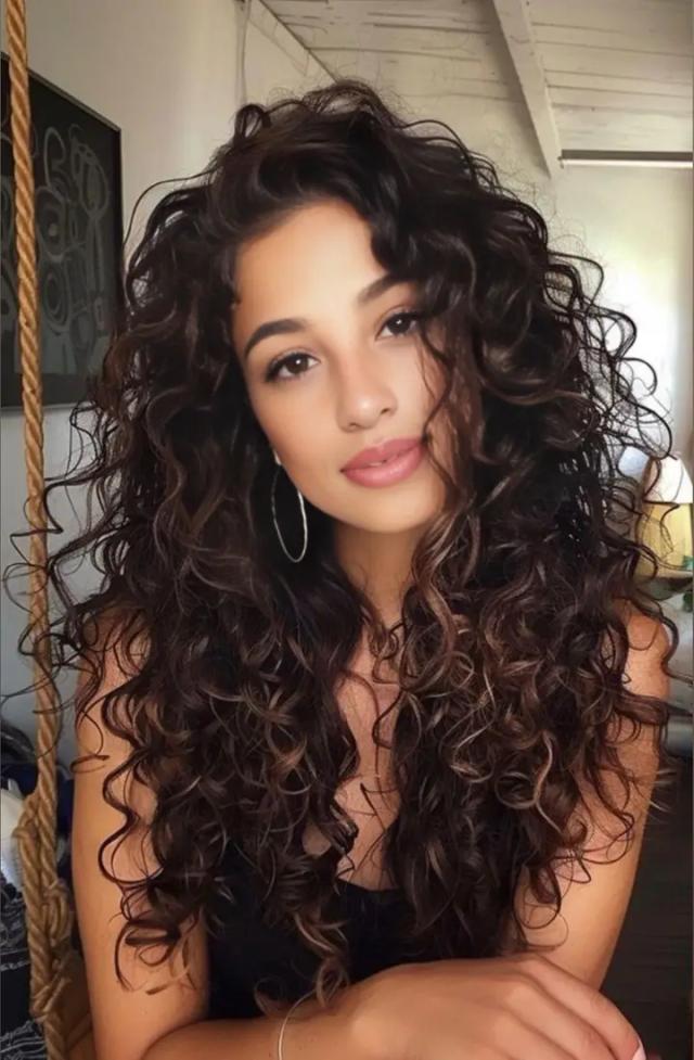 Aury