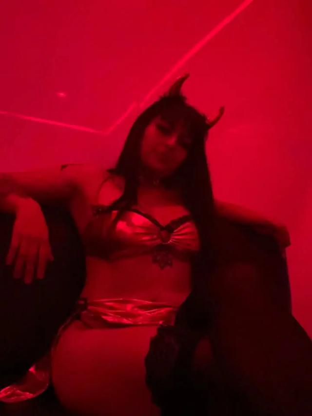 H𝖊𝖑𝖑𝖔𝕮𝖆𝖗𝖑𝖎𝖙𝖆