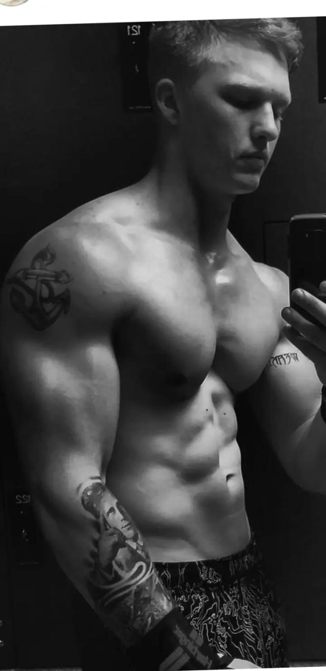 HuntreWatford 💪