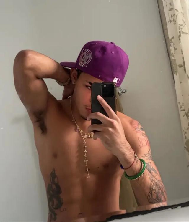 Jesse 👅