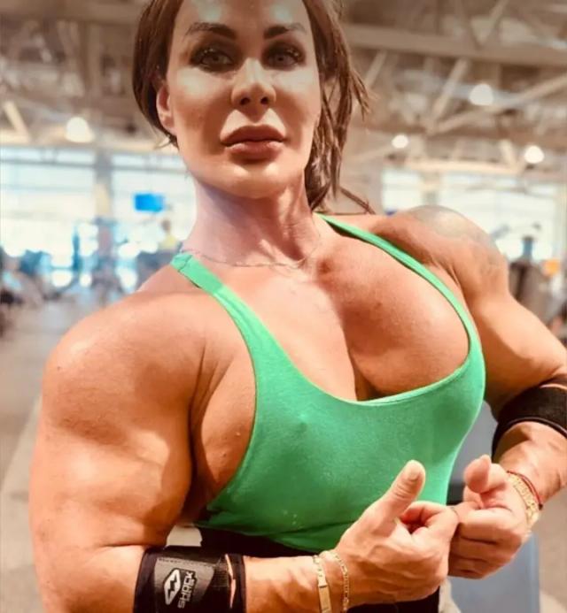 💝 CRIS GOY FBBPRO 💪🏻 VIDCALLS &amp; CUSTOMS🔥