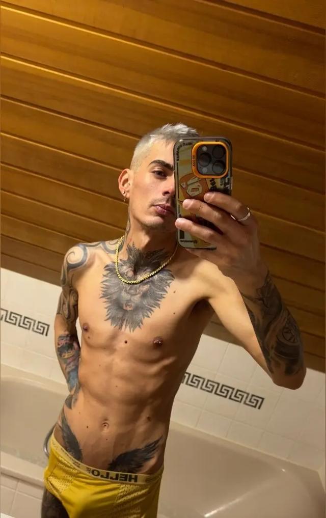 Robert B