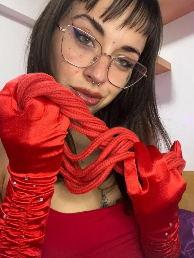 Goddess Megan 🥀