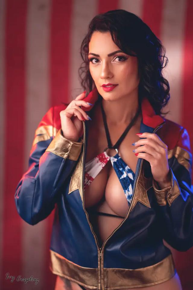 Ivy Cosplay