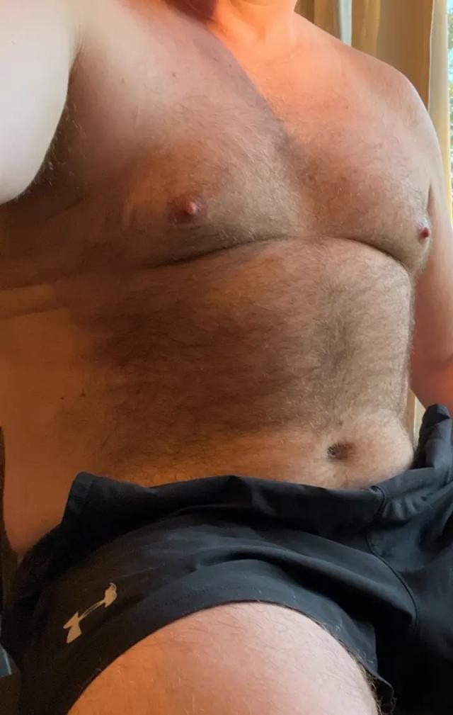 HairyMascBear