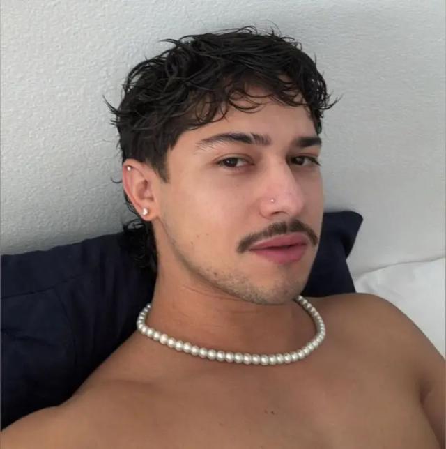Victor