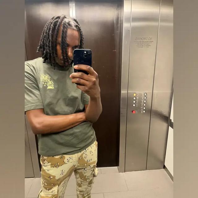 Handsome 🍫