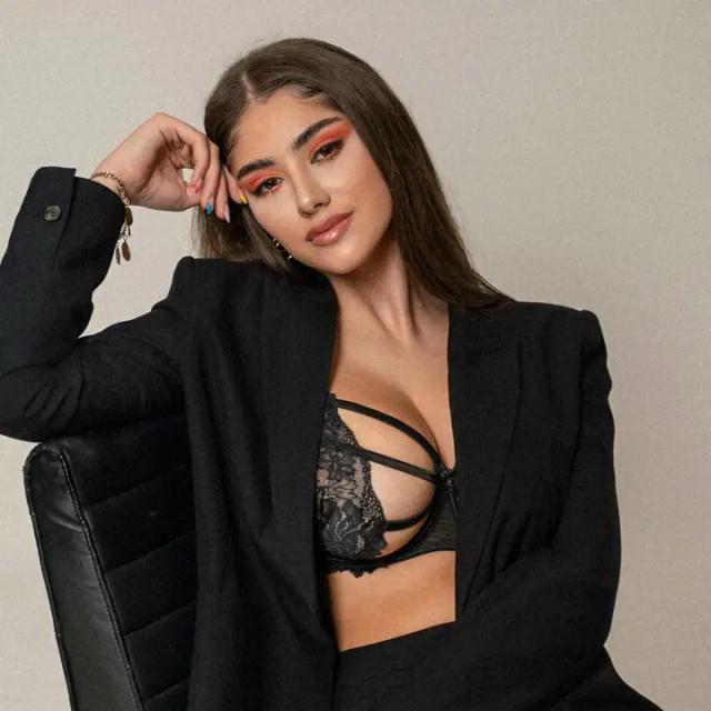 LISABABEE ❤️‍🔥🥵🍒