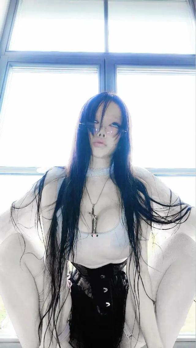 Hirari lily