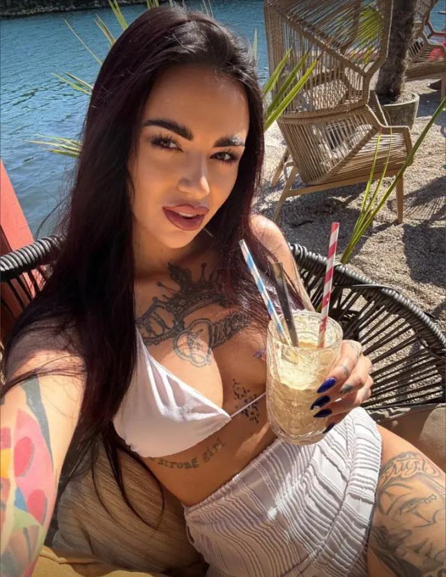 Tynessa_Belle
