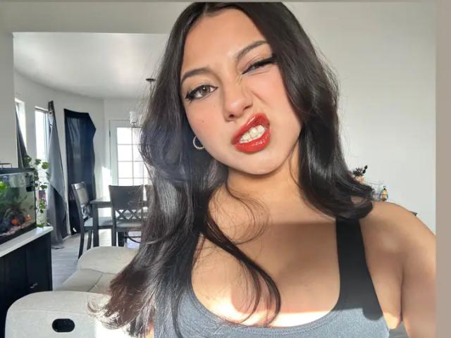 Alexandra✨