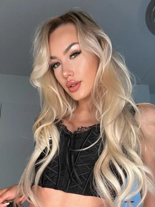 BrattyBlonde 💞
