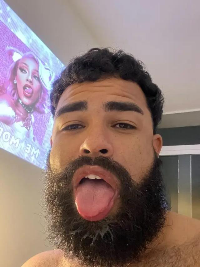 𝐀𝐌𝐀𝐑𝐎 𝐌𝐀𝐆𝐍𝐎