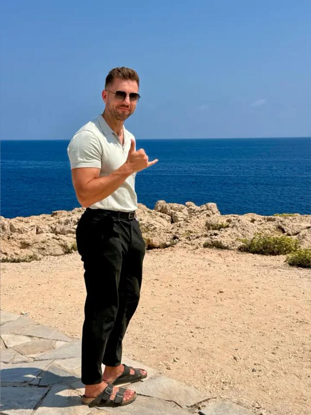 Alex