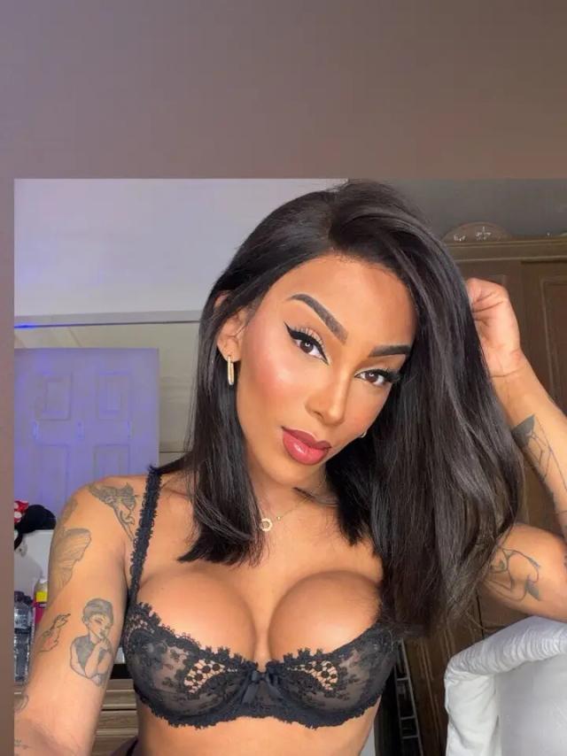 Esther Meirelles